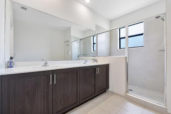 Palomino Lake, 4721 Santa Cruz Way, Davie, Florida 33314, image 2