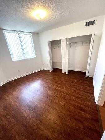 23 Biscayne Bay, 601 NE 23rd St #904, Miami, Florida 33137, image 3