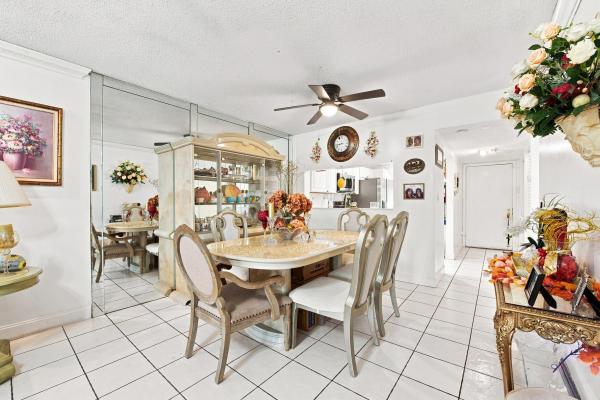 Las Vistas In Inverrary, 3601 Inverrary Dr #107, Lauderhill, Florida 33319, image 1