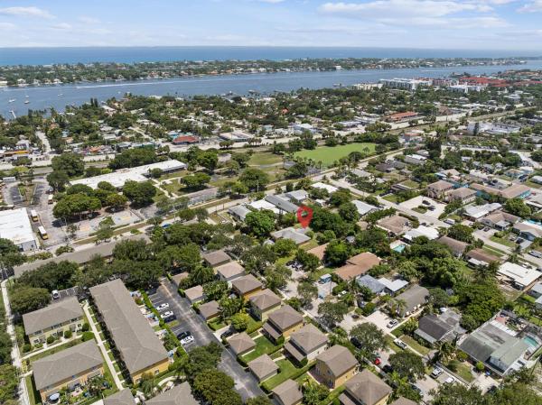 Greynolds Highlands, 414 W Branch St, Lantana, Florida 33462, image 2