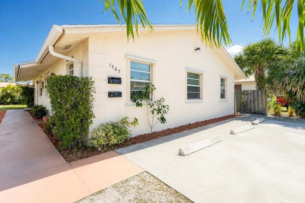 1565 W 28th St #REAR, Riviera Beach, Florida 33404, image 2