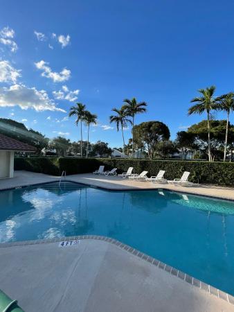 Meadow Brook, 209 Cypress Point Dr, Palm Beach Gardens, Florida 33418, image 2