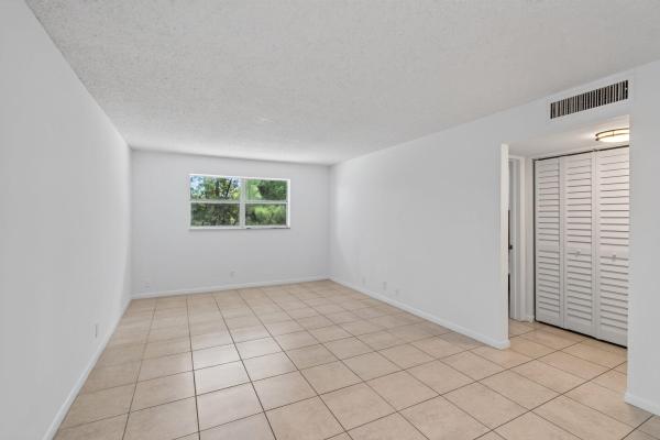 Boca Towne Centre, 450 SW 2nd Ave #2050, Boca Raton, Florida 33432, image 1