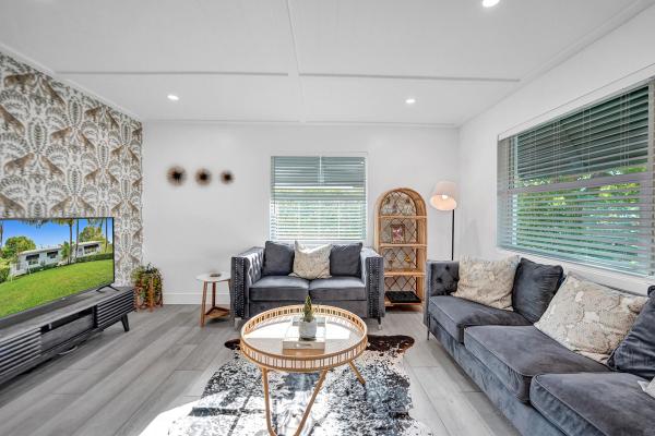 Plumosa Park, 251 NE 17th St, Delray Beach, Florida 33444, image 1