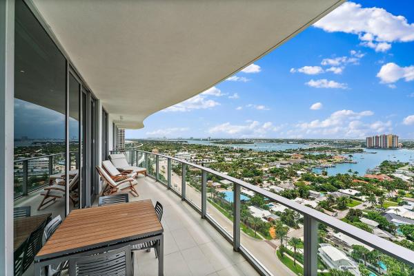 Amrit Ocean Resort & Residences, 3100 N Ocean Dr DRIVE #1906, Riviera Beach, Florida 33404, image 3