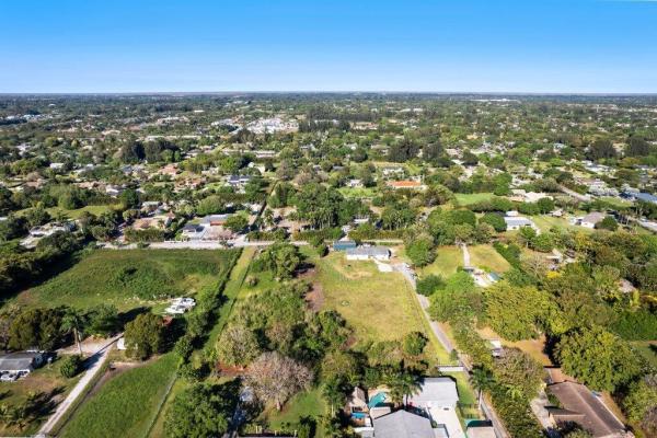 Green Meadows, 5401 SW 160th Ave, Southwest Ranches, Florida 33331, image 2