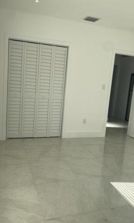 Dania Country Club Estates, 245 NE 1st Ter #1-2, Dania Beach, Florida 33004, image 1