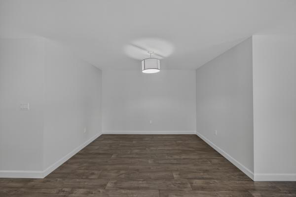 Harlem McBride, 410 NE 34th St, Oakland Park, Florida 33334, image 3