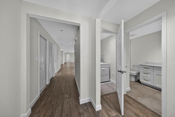 Harlem McBride, 410 NE 34th St, Oakland Park, Florida 33334, image 1