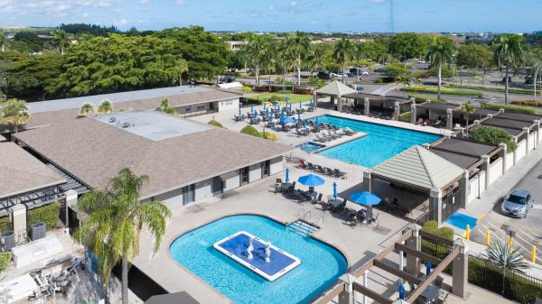 Abaco Village, 1604 Abaco Dr #D1, Coconut Creek, Florida 33066, image 1