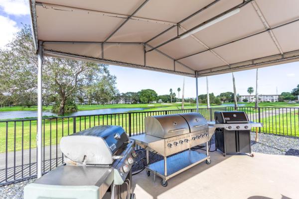 Abaco Village, 1604 Abaco Dr #D1, Coconut Creek, Florida 33066, image 2