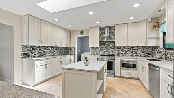 Burwick, 1 Wycliff Rd, Palm Beach Gardens, Florida 33418, image 2