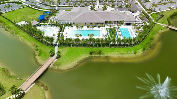 Apex At Avenir, 9892 Migration Pt, Palm Beach Gardens, Florida 33412, image 2