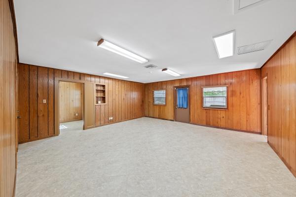 The Southend, 129 Alhambra Pl, West Palm Beach, Florida 33405, image 3