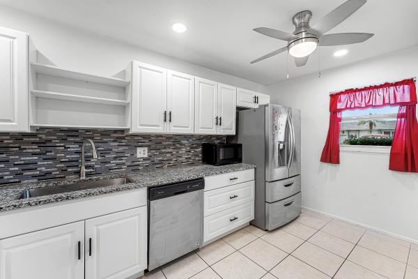2638 Gately Dr E #125, West Palm Beach, Florida 33415, image 2