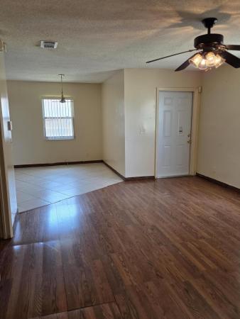 Sutton Manor, 734 NE 1st St, Boynton Beach, Florida 33435, image 3