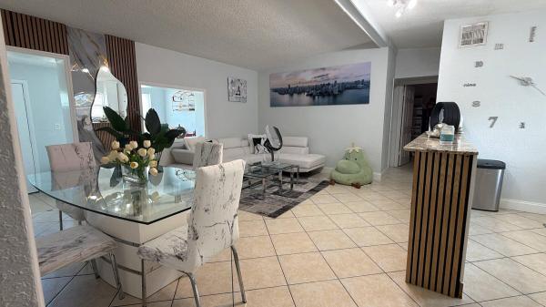 Rolling Green Ridge Seacrest, 3275 Orange St, Boynton Beach, Florida 33435, image 3