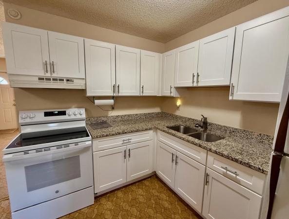 Palm Beach Villas, 4783 Gladiator Cir, Greenacres, Florida 33463, image 2