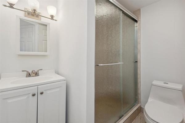 Coral Ridge East, 4501 NE 21st Ave #109, Fort Lauderdale, Florida 33308, image 1