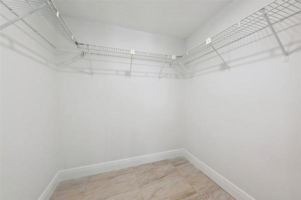 Coral Ridge East, 4501 NE 21st Ave #109, Fort Lauderdale, Florida 33308, image 2