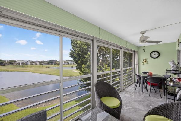 Victoria Village, 2903 Victoria Cir #O4, Coconut Creek, Florida 33066, image 2