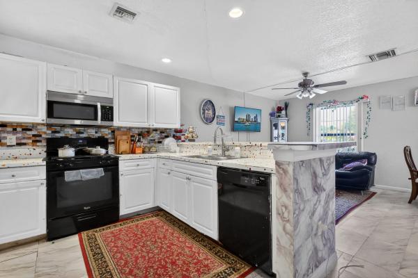 Lake Worth Town, 231 N H St, Lake Worth Beach, Florida 33460, image 2