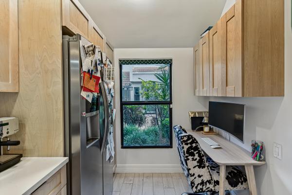 Southport Townhomes, 1315 Miami Rd #D, Fort Lauderdale, Florida 33316, image 2