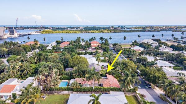 Worth Court, 157 Worth Ct N, West Palm Beach, Florida 33405, image 3