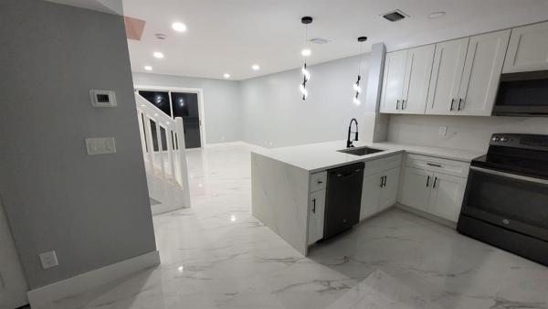 Malibu Bay, 20873 NW 3rd Ln, Pembroke Pines, Florida 33029, image 1