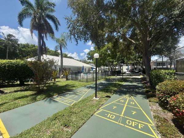 Bay Colony Club, 6473 Bay Club Dr #1, Fort Lauderdale, Florida 33308, image 1