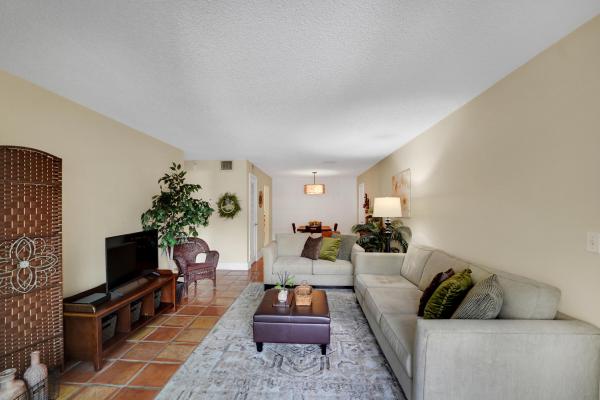 Bay Colony Club, 6473 Bay Club Dr #1, Fort Lauderdale, Florida 33308, image 3