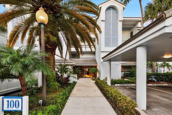 143 Bay Colony Dr N, Juno Beach, Florida 33408, image 3
