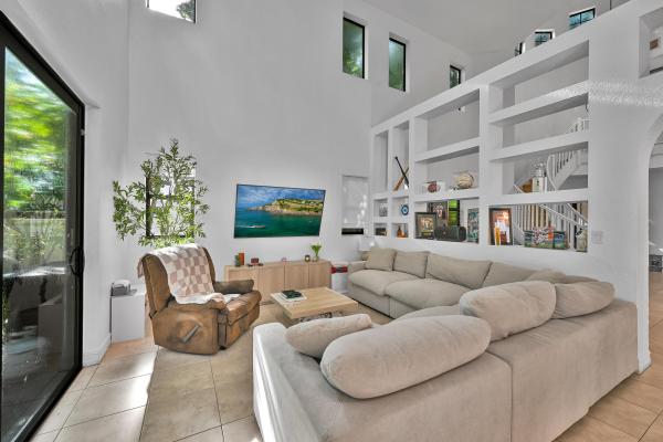 Saraceno East, 11695 NW 2nd St, Plantation, Florida 33325, image 3