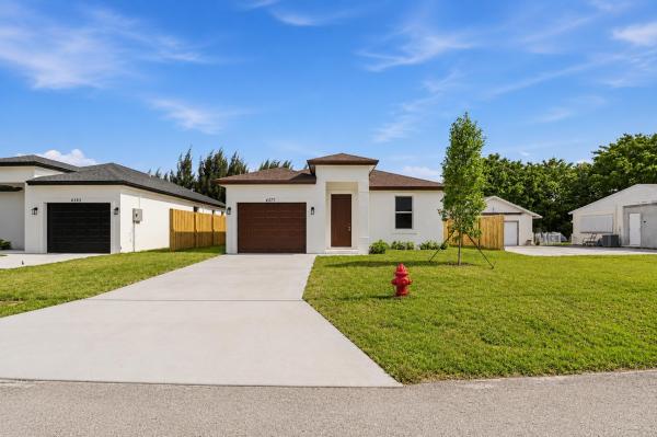 4389 Marilyn Dr, Lake Worth, Florida 33461, image 2
