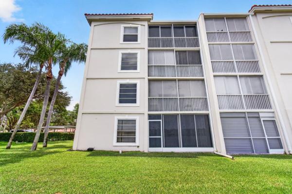 Huntington Pointe, 14112 Huntington Pointe Dr #210, Delray Beach, Florida 33484, image 3