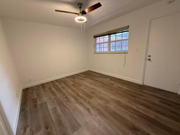 Tennis Club McLoughlin, 640 Tennis Club Dr #307, Fort Lauderdale, Florida 33311, image 3