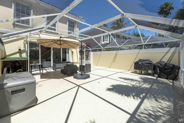 Catalina Lakes, 154 Santa Barbara Way, Palm Beach Gardens, Florida 33410, image 2