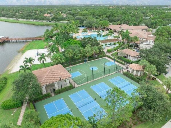 Kenwood Forest At Evergrene, 542 Tomahawk Ct, Palm Beach Gardens, Florida 33410, image 2
