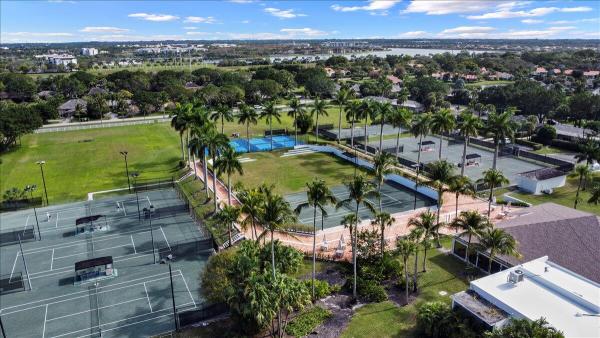 Tennis Lodges, 11863 Wimbledon Cir #542, Wellington, Florida 33414, image 2
