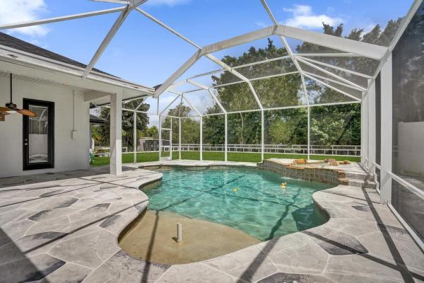 The Acreage, 16137 E Aintree Dr, Loxahatchee, Florida 33470, image 3