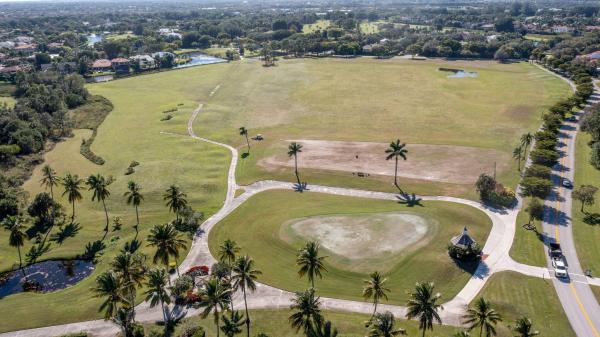 Bagattelle, 13334 Polo Club Rd #224, Wellington, Florida 33414, image 2