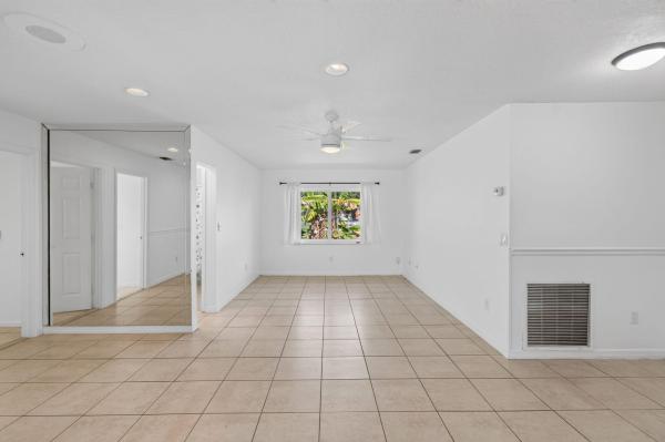 Palmetto Pines, 4760 Bison St, Boca Raton, Florida 33428, image 2