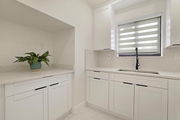 Palm Springs Village, 421 Fontana Dr, Palm Springs, Florida 33461, image 1