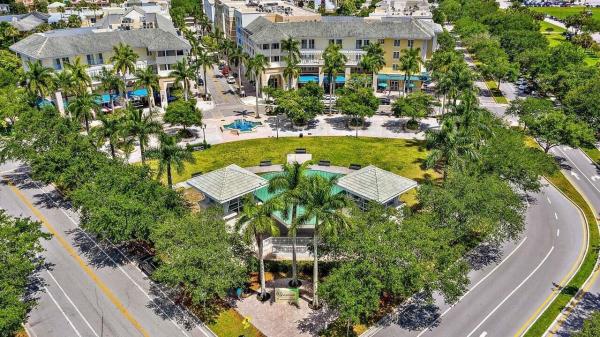 Village At Abacoa, 1200 Town Center Dr #425, Jupiter, Florida 33458, image 3