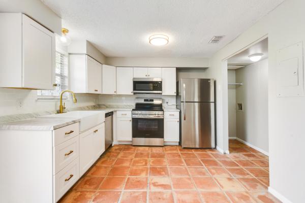 Georgian Park, 110 Old English Ct, Jupiter, Florida 33458, image 1