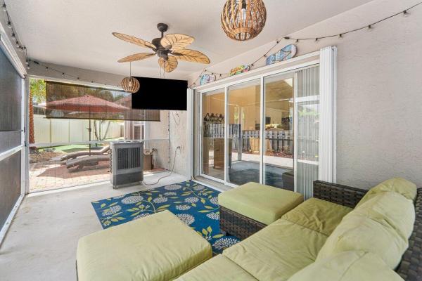 Meadowland Cove Of Wellington, 12842 Meadowbend Dr, Wellington, Florida 33414, image 2