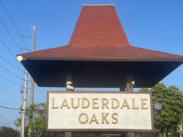 Lauderdale Oaks, 2861 NW 47th Ter #201A, Lauderdale Lakes, Florida 33313, image 3