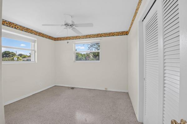 Woodcrest Manor, 1205 SW 1st St, Boynton Beach, Florida 33435, image 3
