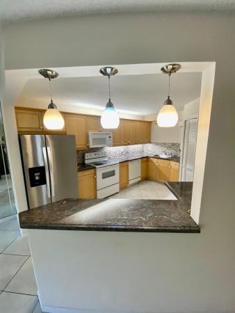 Camino Real Village, 5900 Camino Del Sol #206, Boca Raton, Florida 33433, image 3