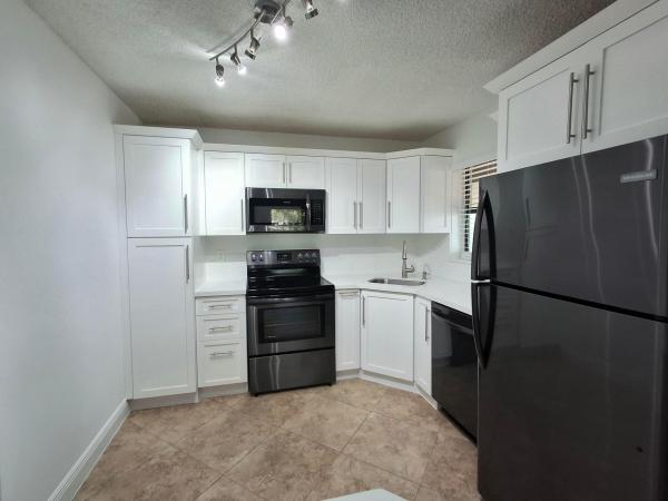 4017 Carambola Cir N #2994, Coconut Creek, Florida 33066, image 1